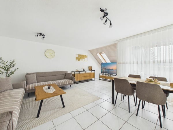 MAISONETTE MIT CHARME UND BALKON 1