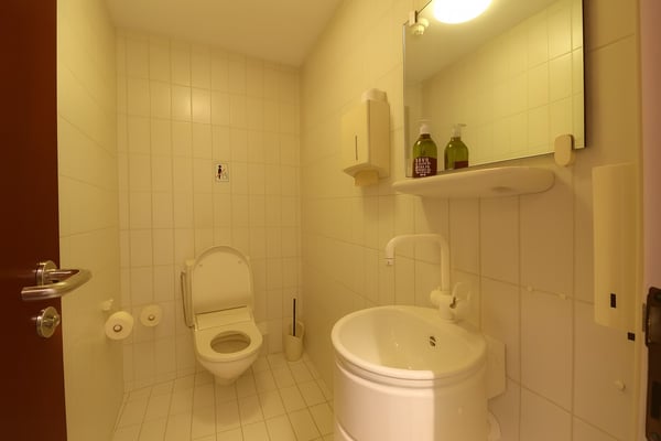 Aussergewöhnliches Büro in der Brugger Altstadt zu vermieten 13