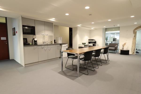 Aussergewöhnliches Büro in der Brugger Altstadt zu vermieten 4