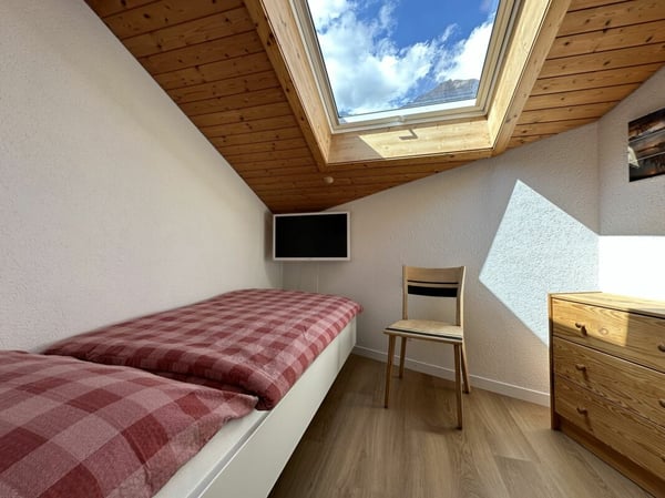 Restaurant Unique mit B & B in Schwändi/GL 11