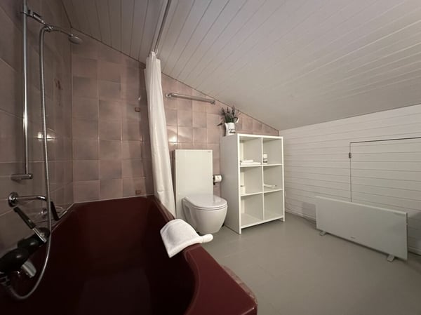 Restaurant Unique mit B & B in Schwändi/GL 13