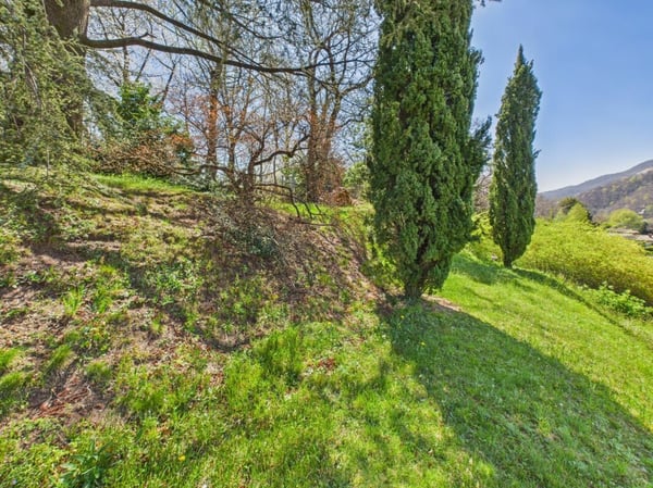 Terreno edificabile in vendita con licenza edilizia approvata 9