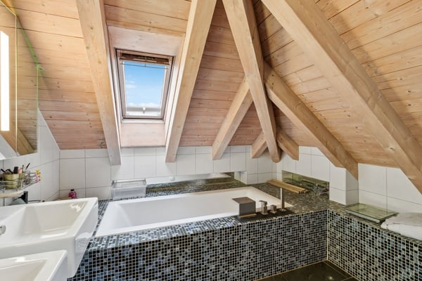 Exklusives, ruhig gelegenes Einfamilienhaus mit Pool zur Langzeitmiete 8