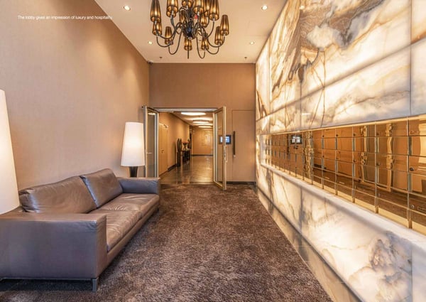 HOCH ÜBER DEN DÄCHERN VON ZÜRICH 4