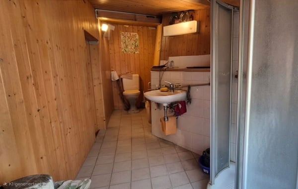 CHARMANTES HAUS MIT ANGRENZENDEM HOLZHAUS - VIEL RAUM FÜR NEUE IDEEN 10