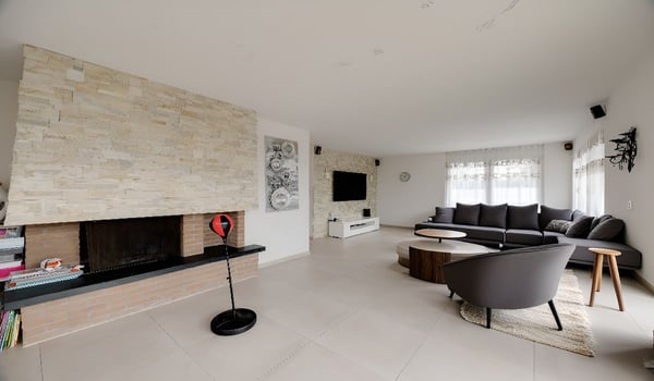 RARITÄT IN BESTLAGE MIT POOL, WINTERGARTEN UND GRILL-LOUNGE FRISCH RENOVIERT 6