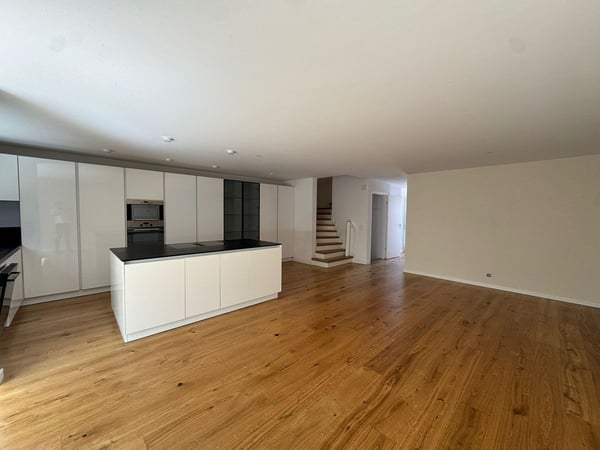ELEGANZ TRIFFT WOHNKOMFORT - EXKLUSIVES HAUS MIT PRIVATGARTEN 2