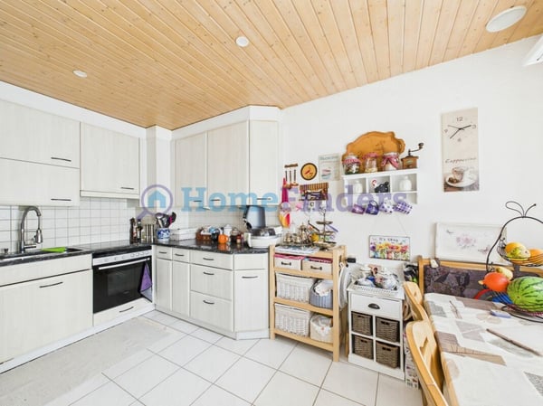 ZENTRAL- FREQUENZSTARK MIT POTENZIAL 2