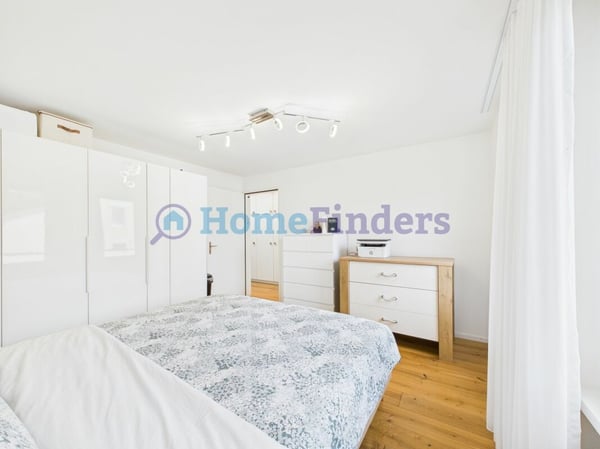 Modernes Familienidyll mit Einliegerwohnung 6