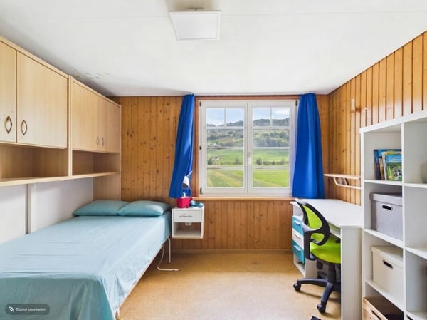 EIN ZUHAUSE MIT GESCHICHTE, CHARME UND VIEL PLATZ 8