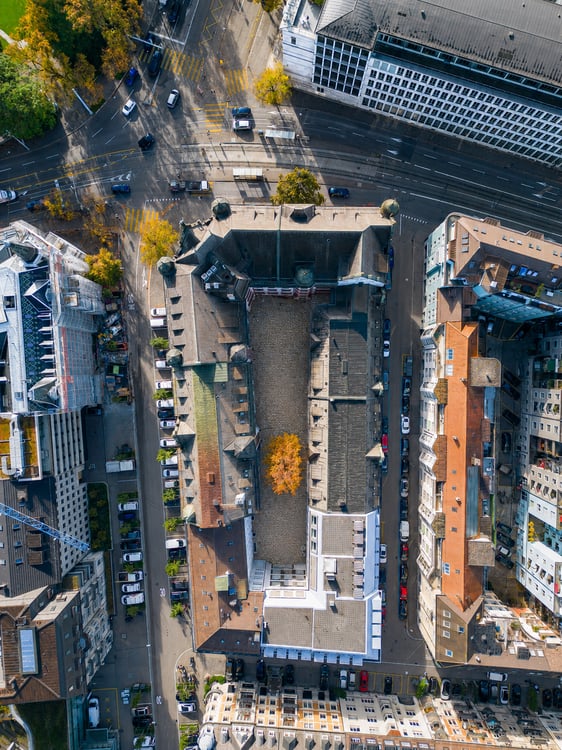 Hochrepräsentative und bezugsbereite Büroflächen mit betreutem Empfangsservice 6
