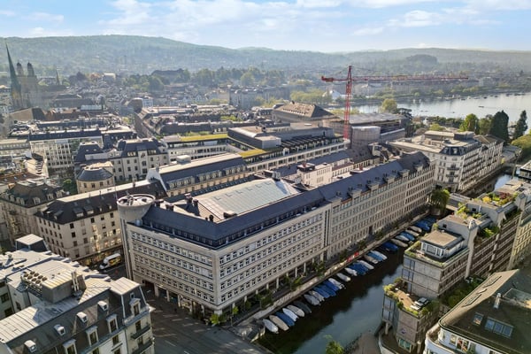 190m² Bürofläche mit Terrasse nur wenige Schritte vom Paradeplatz