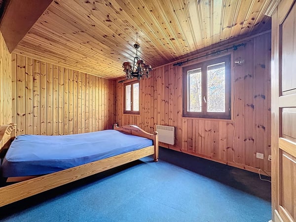 Ensemble de deux mazots traditionnels avec vue panoramique 9