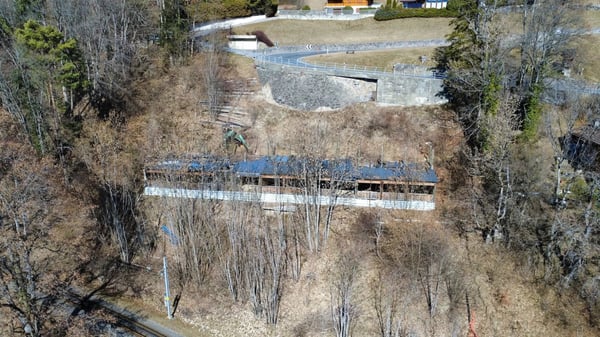 Terrain au Posses-sur-Bex avec possibilité de construire 3 villas 2