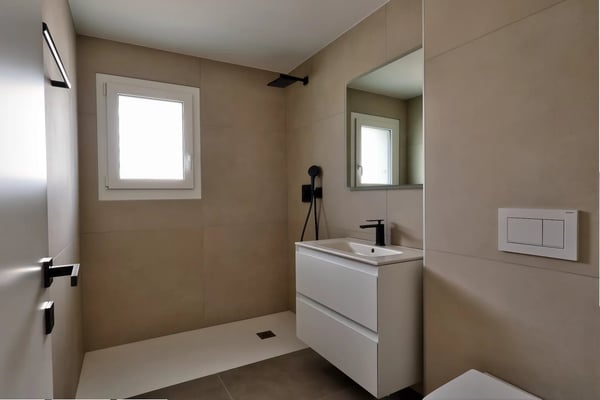 Grimisuat | Villa neuve de standing ? Vue imprenable et finitions soignées 8