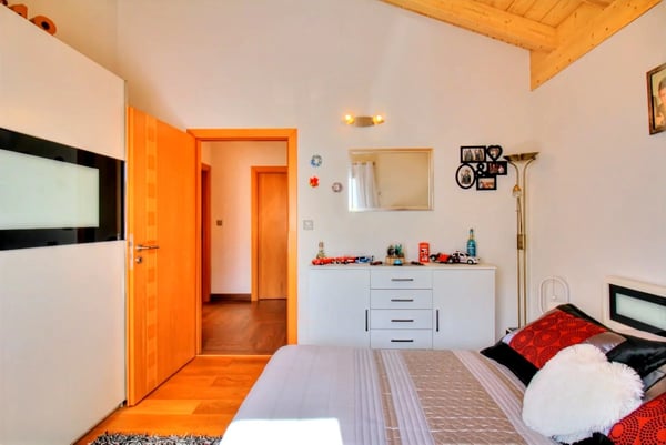 Belle villa mitoyenne de 5 pièces à Ardon 9