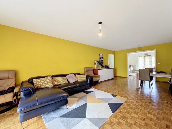 Au coeur de Martigny généreux appartement de  5.5 pièces 1