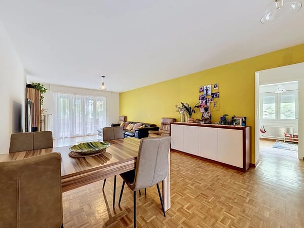 Au coeur de Martigny généreux appartement de  5.5 pièces 3