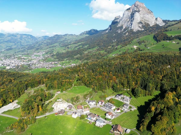 Bauland Mitten in der Natur an Hanglage mit Aussicht 6