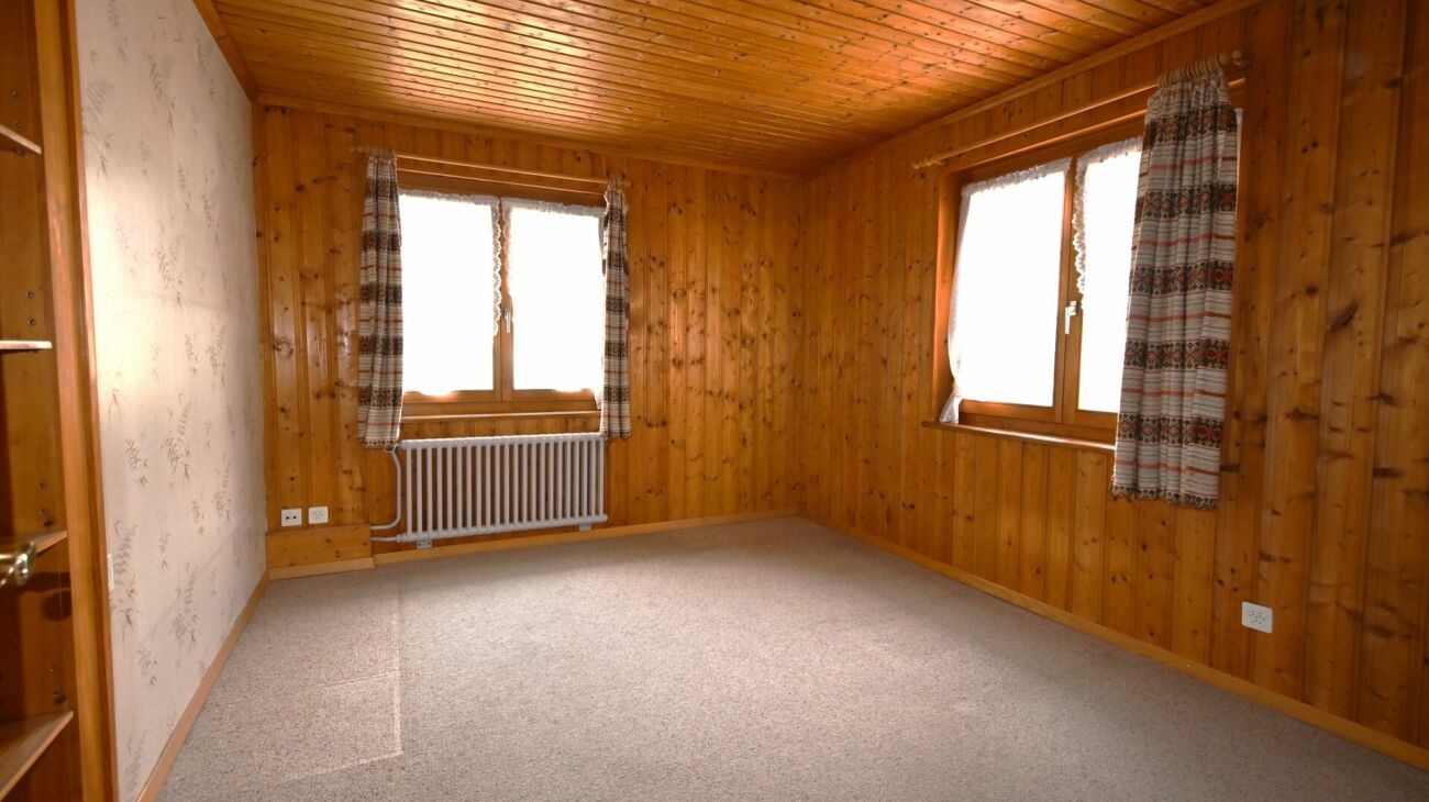 Freistehendes 5.5-Zimmer-Einfamilienhaus mit grossem Garten und Garage