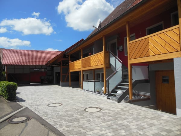 Dangstetten - kernsaniertes Zweifamilienhaus zu verkaufen 3