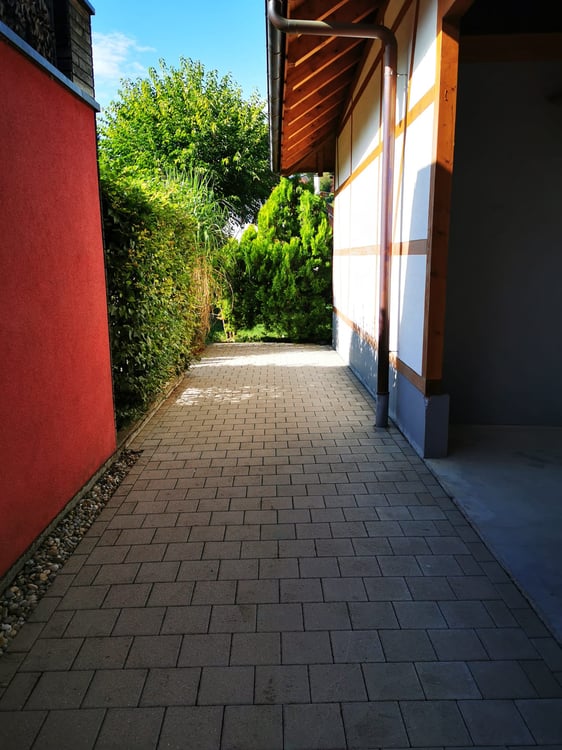 Dangstetten - kernsaniertes Zweifamilienhaus zu verkaufen 7