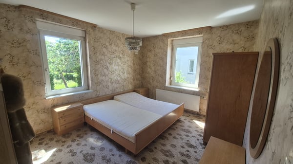 Jestetten/Altenburg - 3 -Familienhaus mit großem Grundstück 12