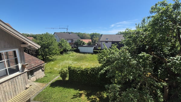 Jestetten/Altenburg - 3 -Familienhaus mit großem Grundstück 10