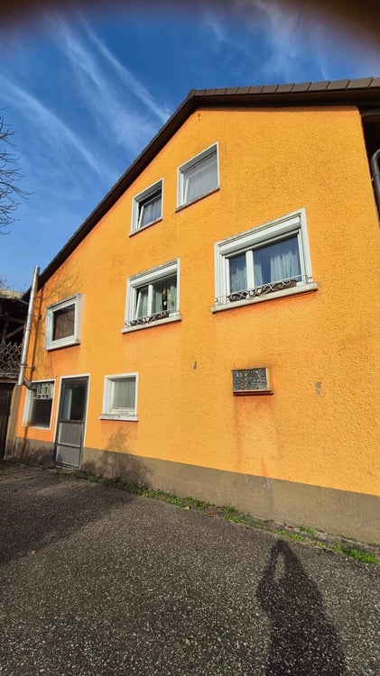 Albbruck - Einfamilienhaus mit Gewerbeanteil! 2