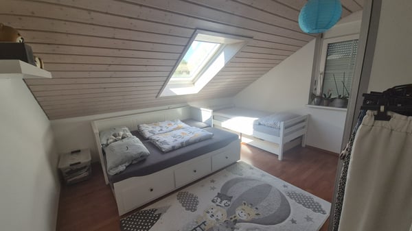Erzingen- schöne 4-Zimmer Dachgeschosswohnung 13