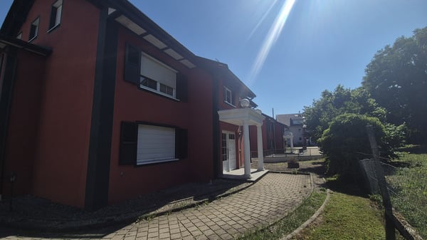 Erzingen- schöne 4-Zimmer Dachgeschosswohnung 5