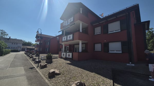 Erzingen- schöne 4-Zimmer Dachgeschosswohnung 3