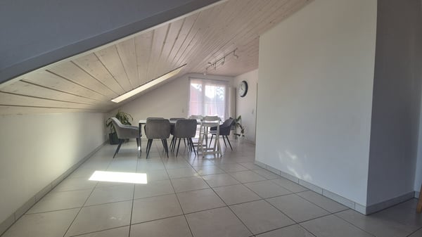 Erzingen- schöne 4-Zimmer Dachgeschosswohnung 9