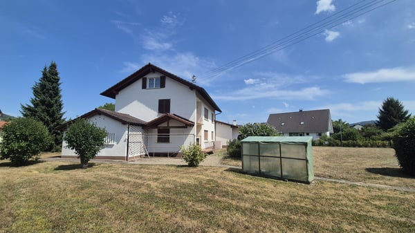 Rheinheim - 2-Familienhaus mit großem Grundstück 8