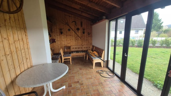 Rheinheim - 2-Familienhaus mit großem Grundstück 12