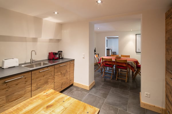 LOC 119 - CHALET LE ROC -2 11