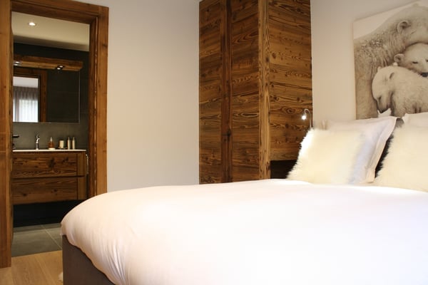 LOC 29 - AMBASSADEURS A 10