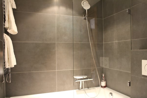 LOC 29 - AMBASSADEURS A 13