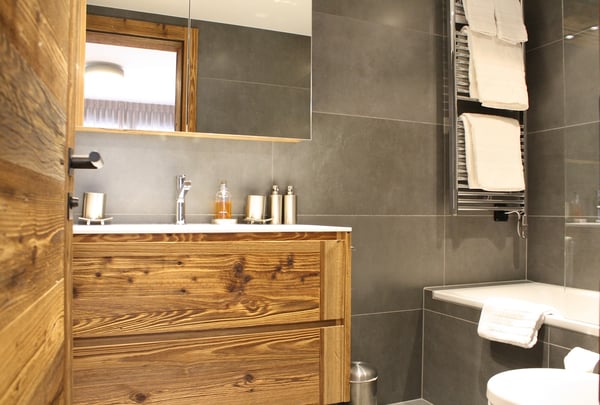 LOC 29 - AMBASSADEURS A 12