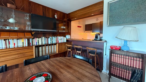 LOC 10 - BELLERIVE 21 7