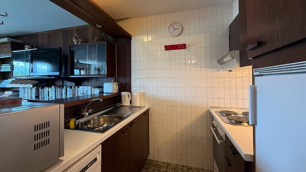 LOC 10 - BELLERIVE 21 8