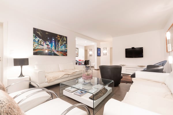 LOC 18 - AMBASSADEURS B 3