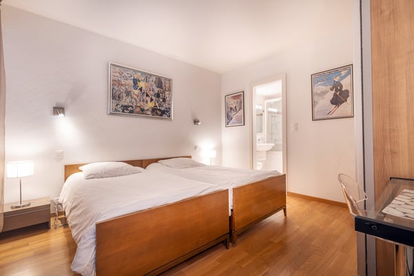 LOC 18 - AMBASSADEURS B 7