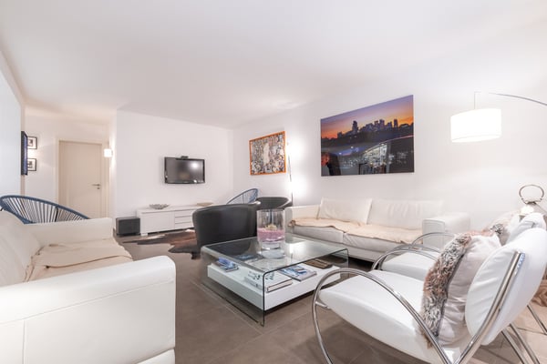 LOC 18 - AMBASSADEURS B 2