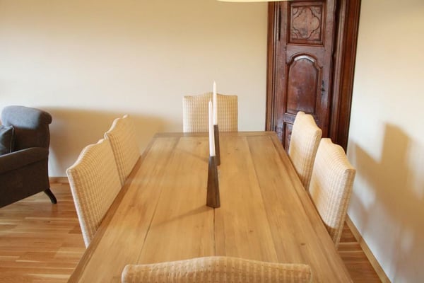 LOC 76 - AMBASSADEURS A 8