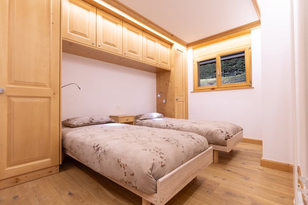 LOC 234 - LA MANGA 12