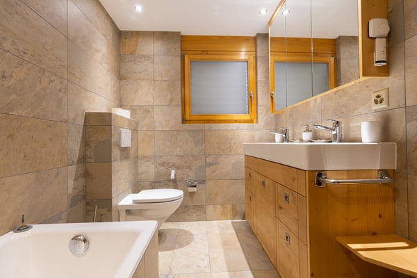 LOC 234 - LA MANGA 10