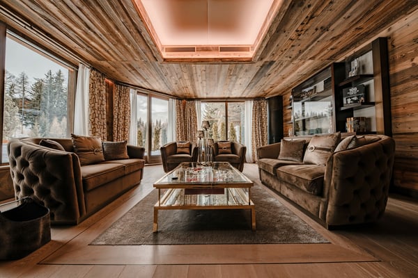 LOC 101 - UPM PRESTIGE 13