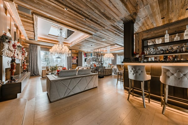 LOC 101 - UPM PRESTIGE 2