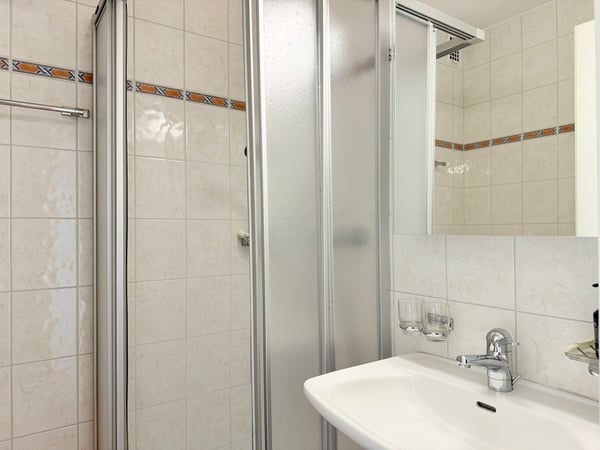 LOC 216 - BEL AIR 13